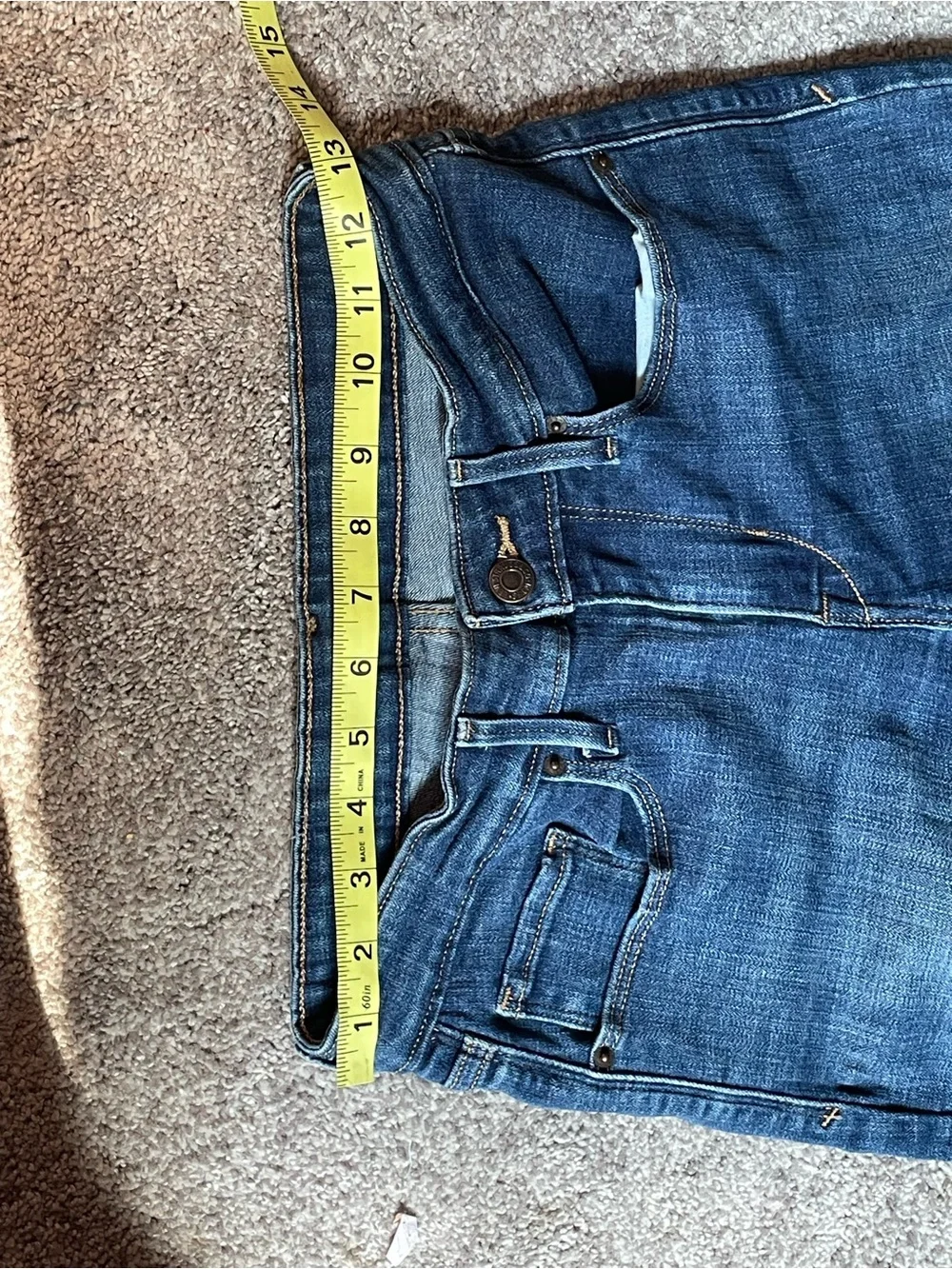 Levi's Women's Skinny Jeans - Dark Blue Wash high rise